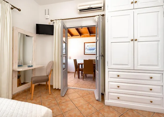 Villa By Hotel Thira